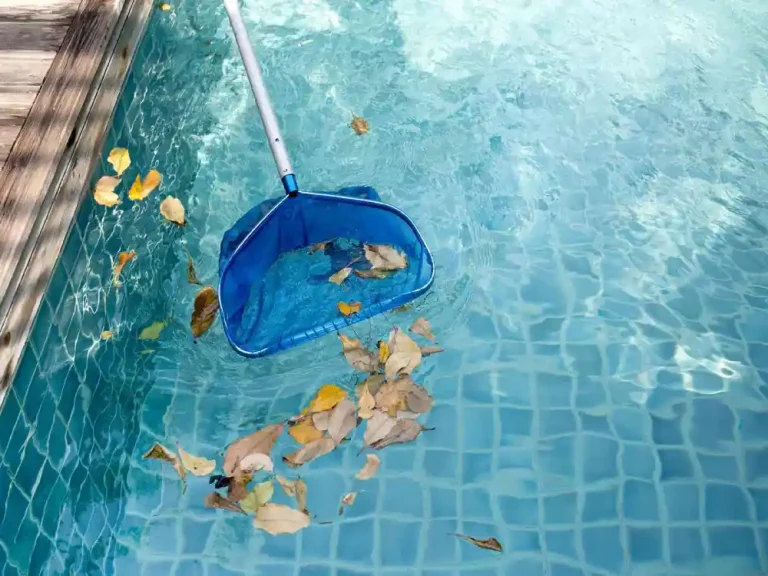 swimming Pool cleaning Dubai